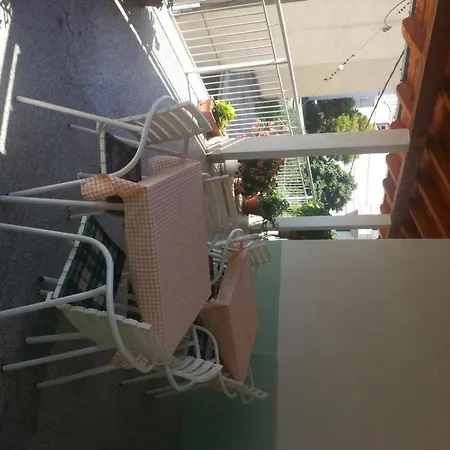 Angela Guest house