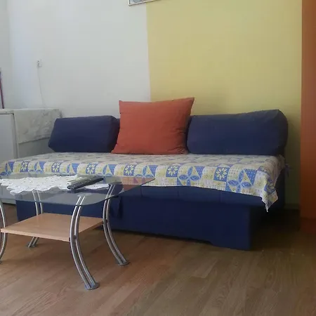 Angela Guest house 3*