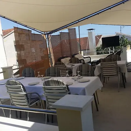 Angela Guest house