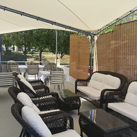 Angela Guest house 3*