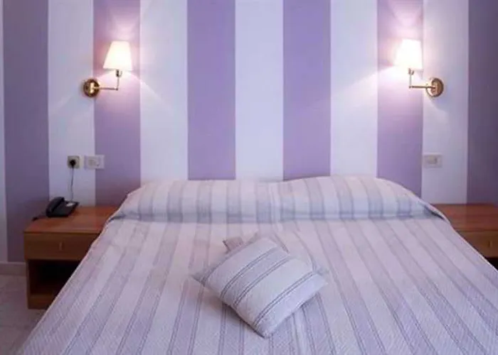 ゲストハウス Angela 3*