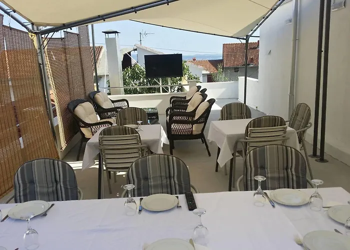 Πανσιόν Angela Σπλιτ