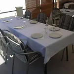 בית הארחה Angela