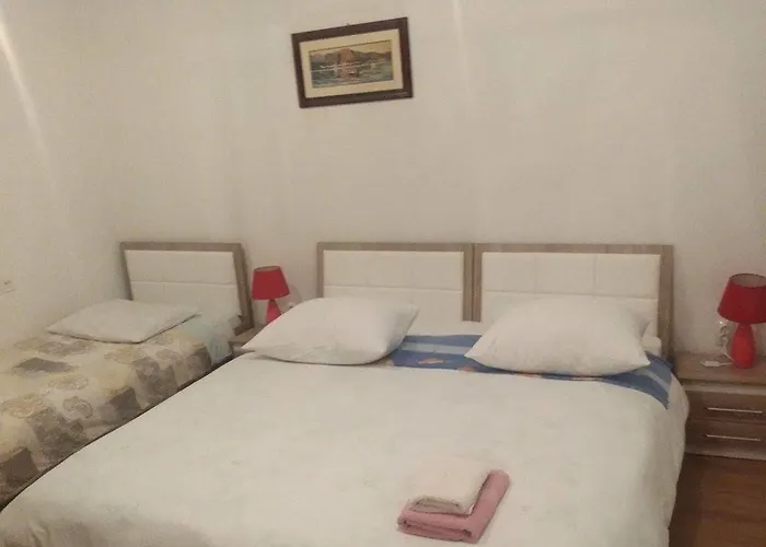 Angela 3* Сплит