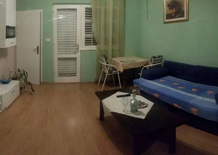 Angela Affittacamere 3*